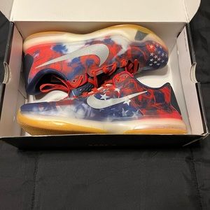 Kobe 10(Independence Day)